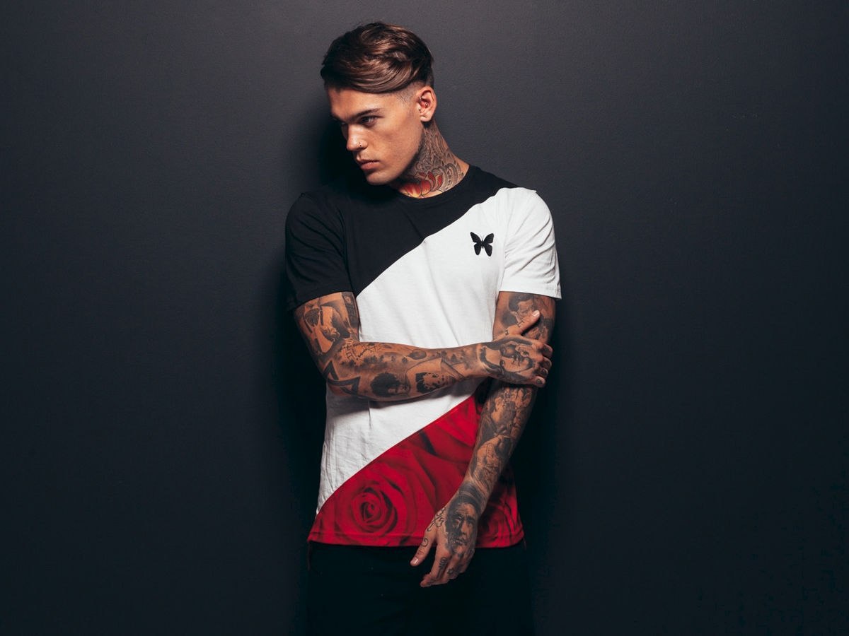 Stephen James