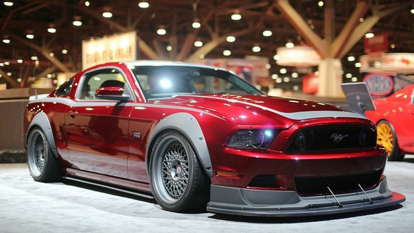 Ford Mustang RTR