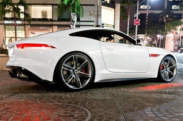 Jaguar C-X16 Concept, 2011.