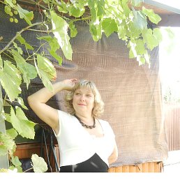 Irina, 52, 