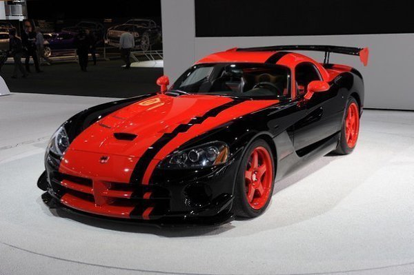 Dodge Viper ACR 1:33 Edition