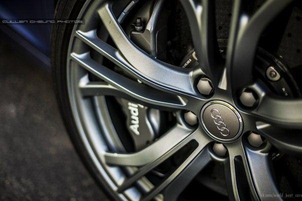 Audi R8 V10 Plus.5.2L FSI: 550 .. : 540  : : ... - 5