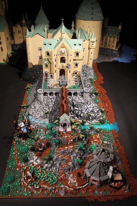 ,   400 000  LEGO