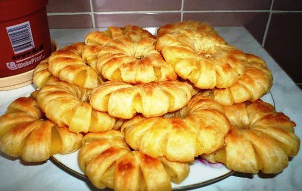 Ананасы в тесте.Очень красивые и вкусные ананасовые колечки в тесте, можно приготовить всего лишь из ...