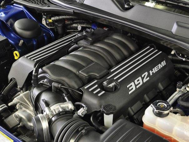 Dodge Challenger SRT8 392 