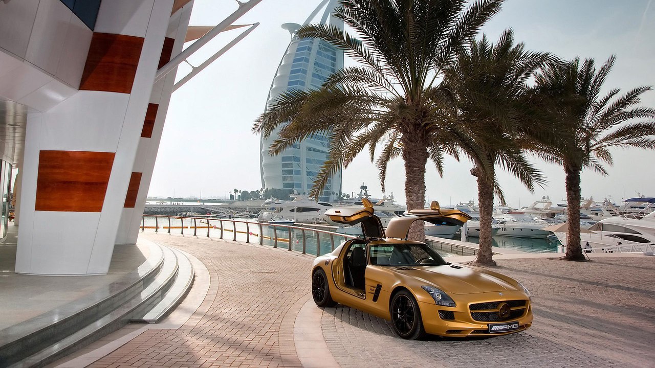 Mercedes SLS AMG