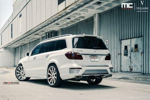 Mercedes-Benz GL 550 AMG Sports Package (X166) on Vellano Wheels. - 7