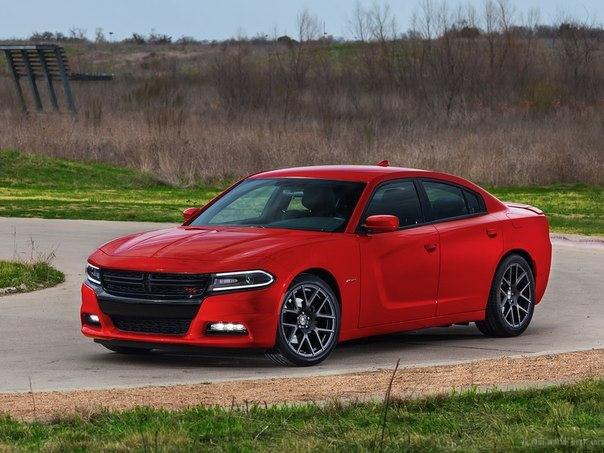 2015 Dodge Charger R/T - 4