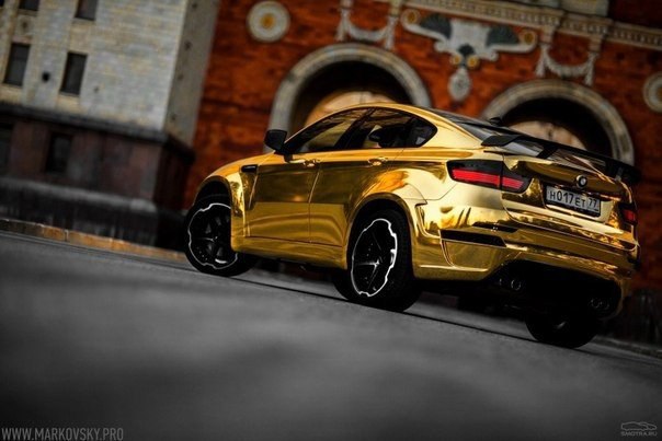 BMW X6M Gold E71 - 5