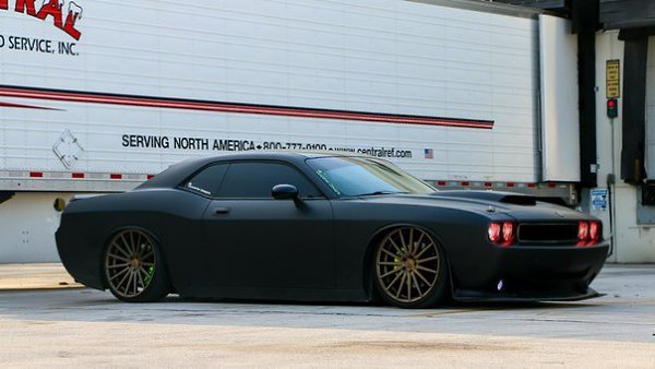 Dodge Challenger SRT8