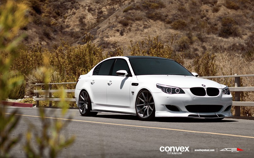 Bmw e93 320i specificaties