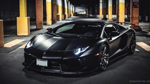 Lamborghini Aventador