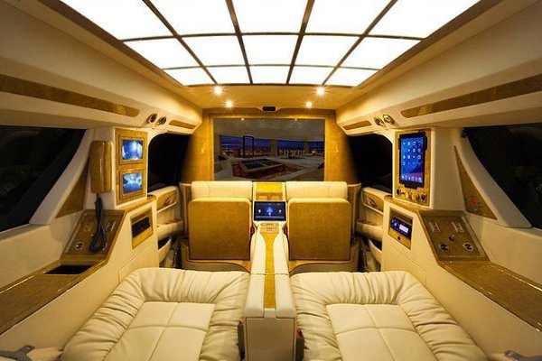 Лимузин Cadillac Escalade Concept One от Lexani Motorcars. - 3