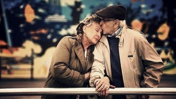 Пока живы наши родители, мы можем чувствовать себя детьми ! Дай Бог ЗДОРОВЬЯ нашим РОДИТЕЛЯМ!!