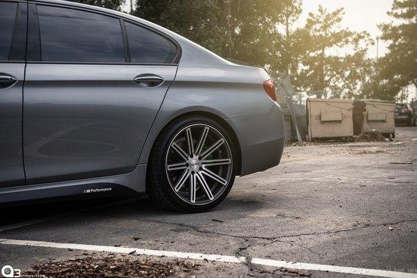 BMW 535i (F10). - 7