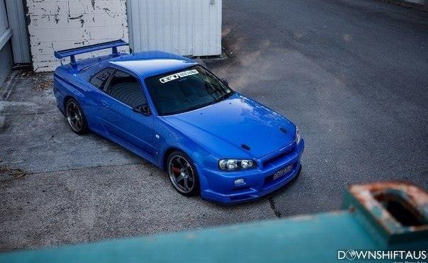 Nissan Skyline GT-R R34