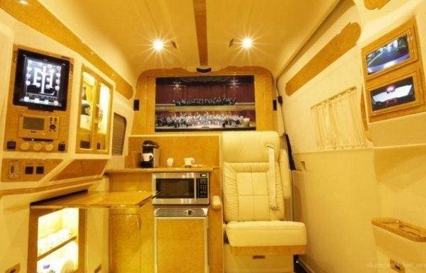 Mercedes-Benz B6 Sprinter   450 000$.    Mercedes-Benz B6 ... - 7