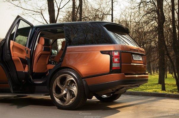 Range Rover Autobiography V8 on Rocksroad BX 22