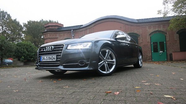 Audi S8