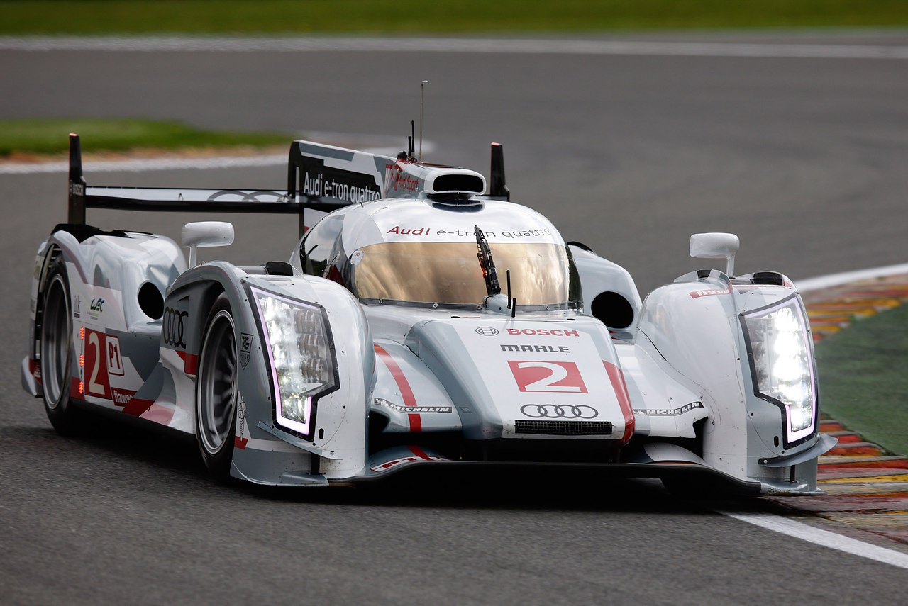 Audi R18 e-tron quattro.