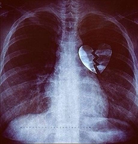 Бывает, одна фраза и всё. Уже и человек не тот, и всё не то.