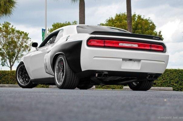 Widebody Dodge Challenger R/T, 2009. - 7