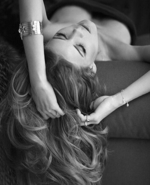 Ты скоро научишься жить без меня, Общение реже. И письма короче. Я буду всё дальше, день ото дня, ...