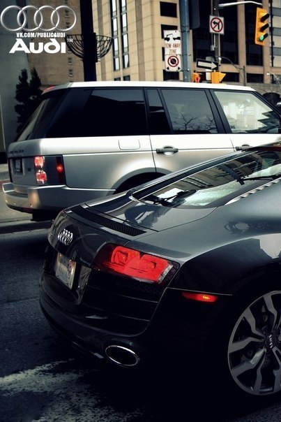 Audi R8 - 2