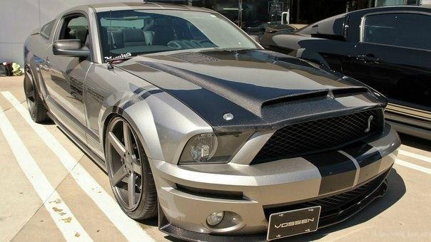 Ford Mustang Shelby GT500