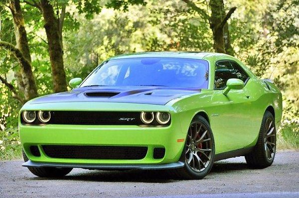 Dodge Challenger SRT Hellcat, 2014.   V8 Hemi SC (6166 )  707 .. ...