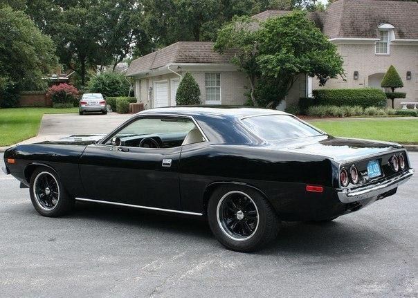 1973 Plymouth Barracuda HEMI Resto-Mod - 4