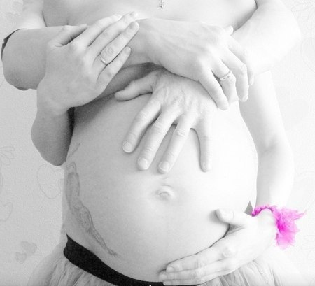 Как жду, малыш, я твоего рожденья -.Начала новой эры для меня.Теплеет сердце от твоих движений,Что ...