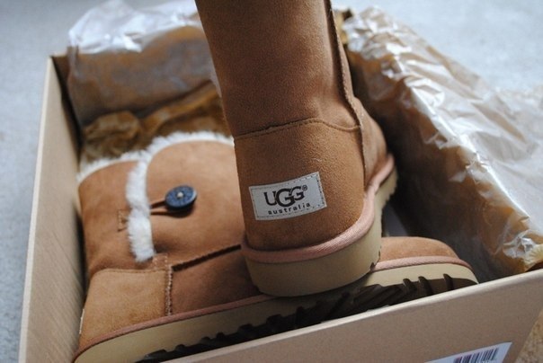     Ugg Australia    ?      ...