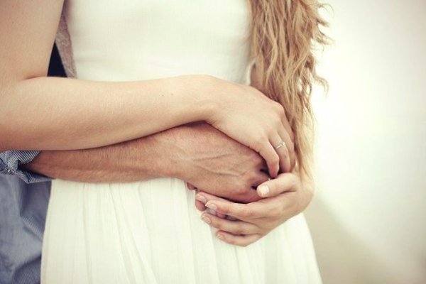 И десятки тех, кто захотел твое тело, не стоят и мизинца того, кто полюбил твою душу.