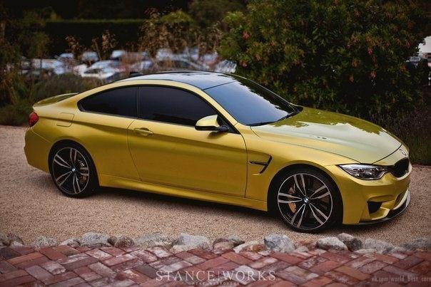 BMW M4 COUPE - 2