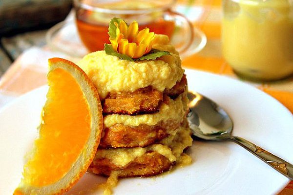 Апельсиновый курд.Ингредиенты:Апельсин — 3 шт.Яйца куриные — 3 шт.Сахар — 50 гМасло сливочное — 30 ...