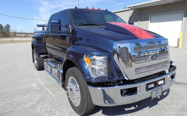 Ford F-650 - 4