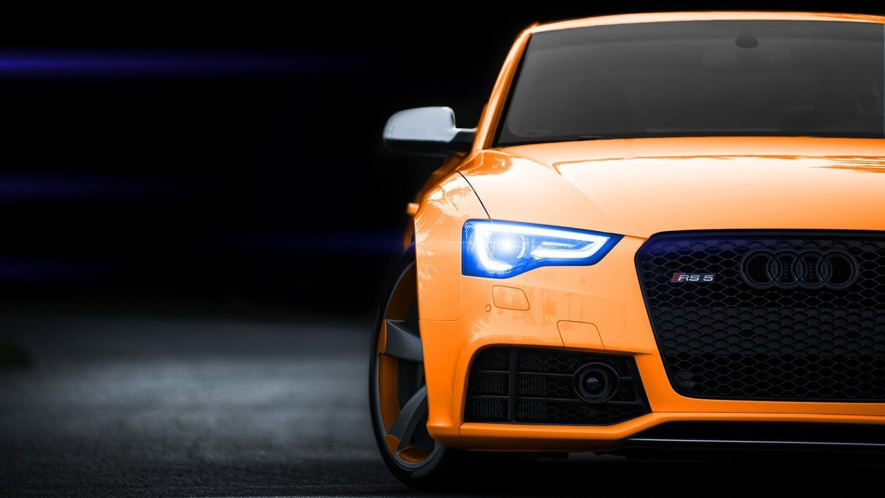  Audi   . - 7