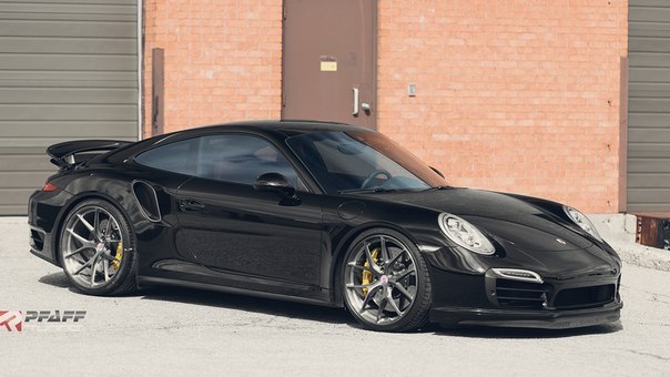 Porsche 911 Turbo S (991) on HRE P101 Wheels - 3