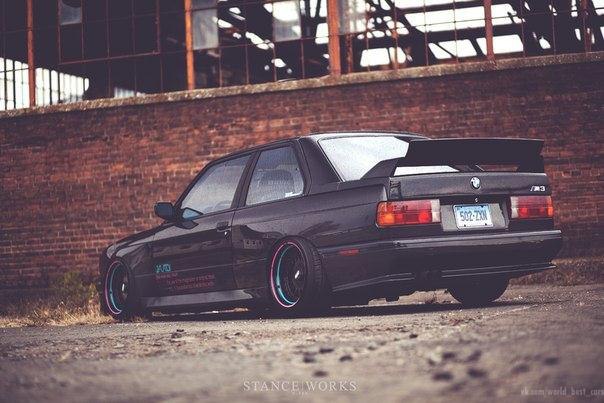 1988 BMW E30 M3 by Jsutai. - 4