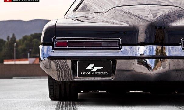 '72 Buick Riviera on Lexani Forged Wheels. - 6