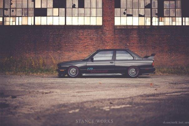 1988 BMW E30 M3 by Jsutai. - 6