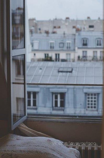 Я люблю эти бессмысленные вечера. Когда ты ни о чем не думаешь. Сидишь, обернувшись в плед, с чашкой ... - 2