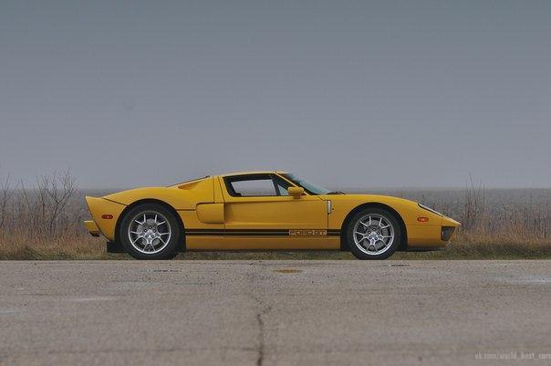Ford GT - 4