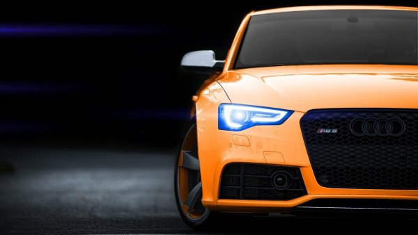 Audi   . - 7