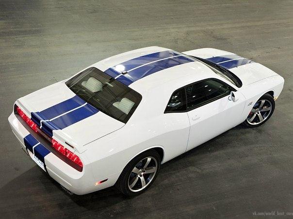 Dodge Challenger SRT8 392 