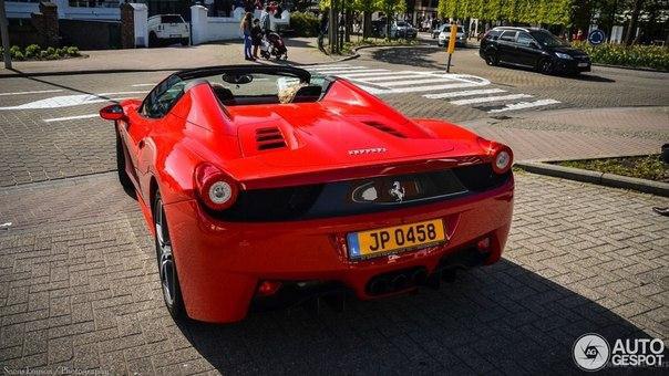 Ferrari 458 Spider. - 2