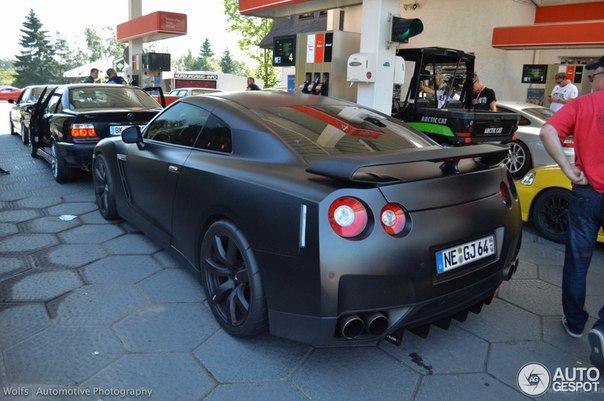 Nissan GT-R. - 6