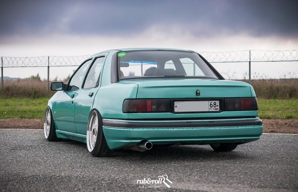 Ford Sierra Sapphire 1989 - 6