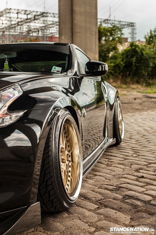 Nissan 370Z. - 5